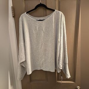 New Velvet by Graham and Spencer 3x sweater